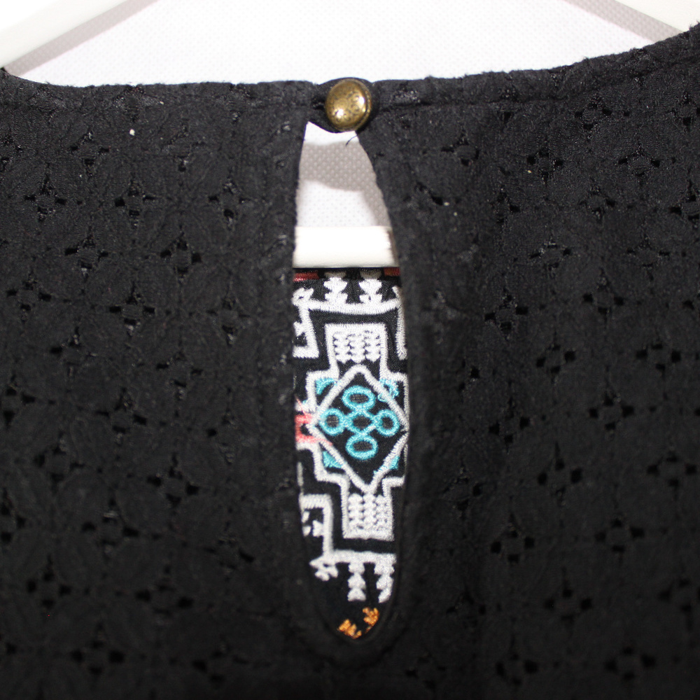 Aztec Pattern Crop Top/Short Tank - Picture 4 of 8